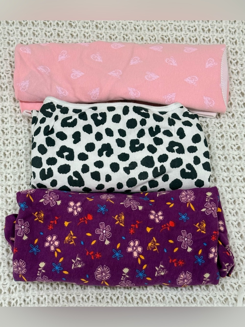The Peanutshell Swaddle Blankets in Cheetah & Ditsy Floral, 3 Pack Wrap Set Sz M